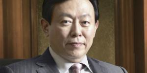 신동빈, 호텔롯데가 보유한 계열사 지분을 계속 롯데지주로 옮기다 