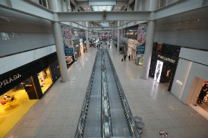 롯데와 신라면세점, 코로나19에 인천공항 제1터미널 사업권 포기 