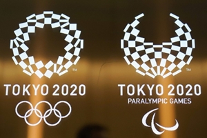 도쿄올림픽 1년 연기 결정, 아베 코로나19 세계적 확산에 물러서 