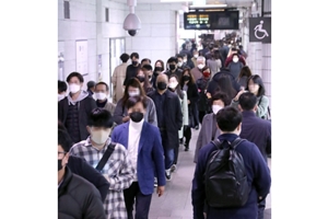 서울 지하철1~9호선과 우이신설선 4월1일부터 밤 12시까지만 운행