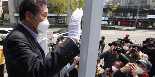 민주당 대승으로 대선주자 두터워졌다, 경쟁과 협력의 정치가 열쇠 