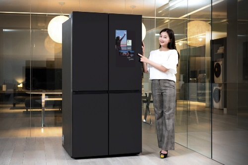삼성전자, 사물인터넷 적용한 새 ‘비스포크 냉장고’ 출시 
