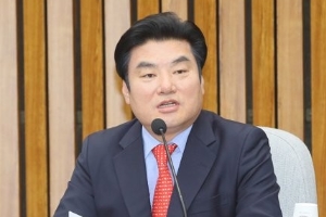 한국당 통합당과 합당 결정, 통합당 27일 전국위 의결만 남아