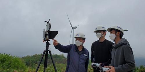 서부발전, 한서대와 드론 활용해 풍력발전설비 안전점검 