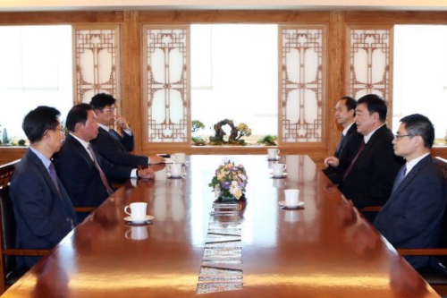 최태원, 주한 중국대사 만나 “중국은 SK의 최대 해외투자 대상국”