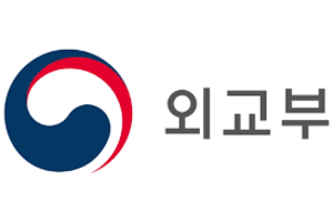 외교부 "코로나19 확산에 특별여행주의보 9월13일까지 연장"