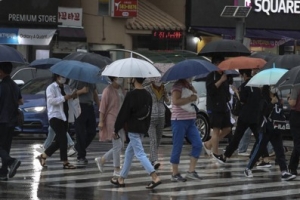 수요일 29일 전국에 장맛비 오락가락, 낮 기온 30도 밑돌아 