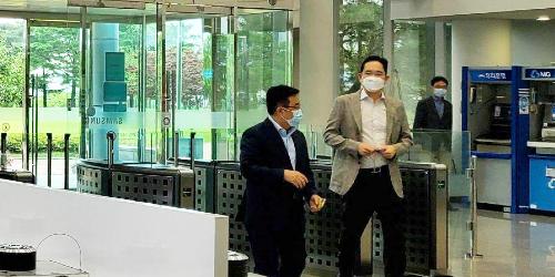 이재용 삼성전자 차세대 반도체 패키징 기술 점검, 