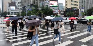 월요일 10일 전국 흐리고 비, 태풍 '장미' 북상해 남부 호우특보