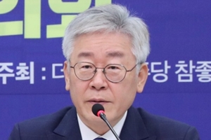 이재명 10월 시도지사 지지율 67% 5개월째 선두, 김영록 61.3% 2위