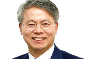 산업은행 석유와 천연가스에 10조 이상 투자, 민형배 