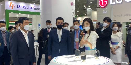 SK이노베이션 배터리 대표 지동섭 “LG화학과 소송전 합의 노력 지속”  