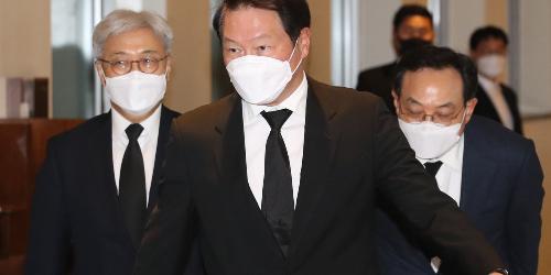 최태원 홍남기 조성욱 은성수 서정진 안철수도 이건희 회장 빈소 조문 