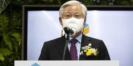 알뜰폰협회장 김형진 “이통3사가 알뜰폰시장에서 철수하도록 해야”