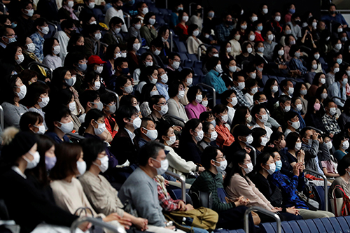 일본 코로나19 하루 확진 1천 명 또 넘어서, 중국은 해외유입만 15명