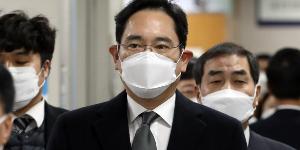이재용 '경영권 불법승계' 재판 코로나19로 연기, 2월 일정 공지