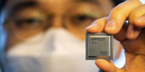 SK텔레콤 자체개발 인공지능 반도체 공개, 엔비디아 인텔에 도전장