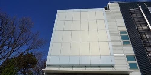 코오롱글로벌, 건물일체형 태양광패널 솔라스킨 검증 추진 