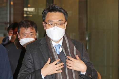 공수처장 후보 김진욱 "공수처 검사의 주식 보유와 거래 제한 검토"