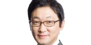 신세계 성장동력 찾는 역할 맡은 문성욱, 성공한 사위 경영인 되나 