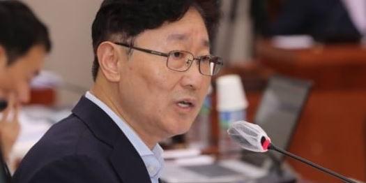 법무장관 후보 박범계, 검찰개혁 완수 첫 시험대는 윤석열과 관계 정립 