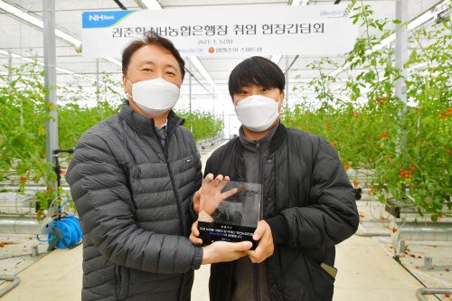 권준학 NH농협은행장 취임식 대신 스마트팜 방문, “청년농업 지원”