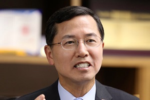신한카드 데이터 연합군 구축 선봉, 임영진 한국판 뉴딜을 성장기회로 