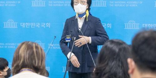 열린민주당 의원 김진애 “서울시장 범여권 단일화 위해 의원직 사퇴”