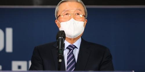 윤석열에게 김종인은 ‘별’ 안길 안내자인가, 보궐선거부터 서로 '절실'