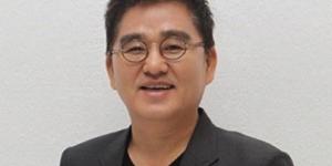 큐브엔터테인먼트 창립자 홍승성, 보유지분을 대주주에게 매각 