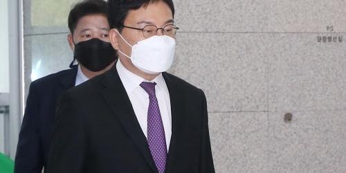 이스타항공 창업주 이상직 영장실질심사 받아, “법정에서 소명”