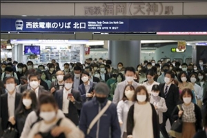일본 코로나19 하루 확진 7057명으로 급증, 중국 해외유입만 9명 