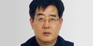 청와대 비서관 전효관 사직, “일감몰아주기 의혹에 자연인으로 대응”