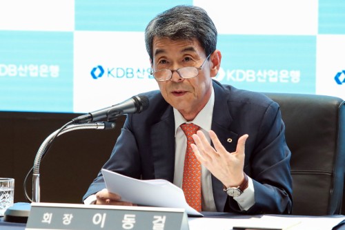 이동걸 "HMM 전환사채 3천억 주식 전환, 매각은 종합검토해 결정"