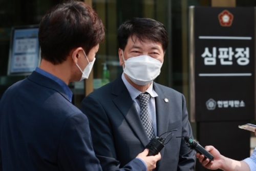 헌법재판소, 윤석열이 청구한 ‘검사징계법 헌법소원’ 각하 결정