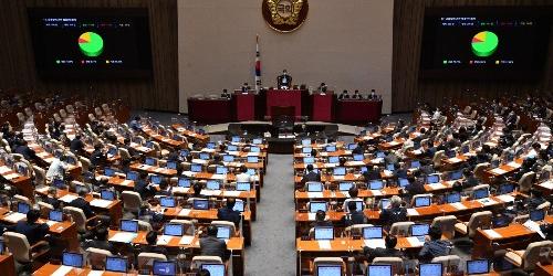 대체공휴일법안 국회 통과, 8월 광복절부터 대체공휴일 적용