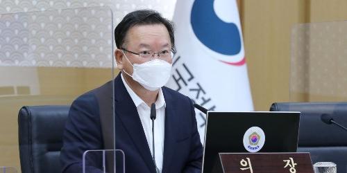 정부, 소득하위 80%에 재난지원금 1인당 25만 원 지급 추경안 확정