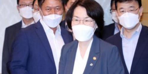카카오AI 초대 이사회 윤곽, 임혜숙 전 과기정통 장관·김대지 국세청장 등 관료 출신 합류
