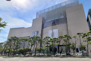 부산 신세계 센텀시티점 샤넬 매장에서 추가 확진, 확진자 16명으로