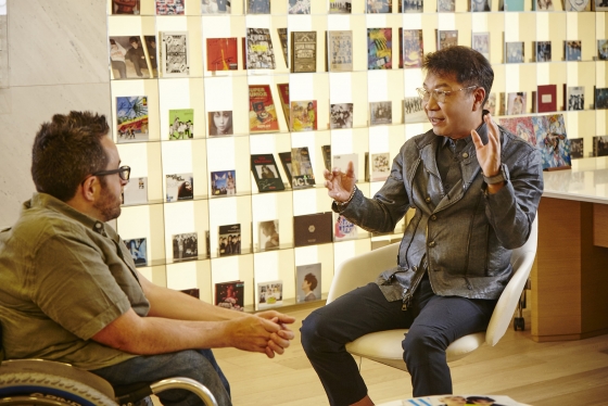 [Who Is ?] 이수만 SM엔터테인먼트 회장 겸 총괄프로듀서