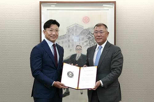 정몽구, 감염병 백신 개발 고려대 혁신센터설립에 사재 100억 기부