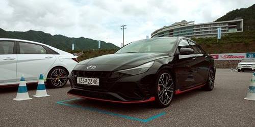 [시승기] 현대차 아반떼N, 고성능차 확대 이끌 주행의 매력 충분해