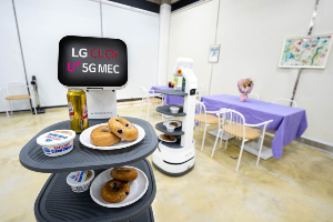 LG유플러스, LG전자와 함께 클라우드 바탕 자율주행 로봇 실증 성공