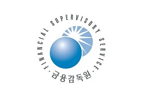 금감원과 금융권과 전통시장 물품 구입, 정은보 “소상공인에게 힘을”