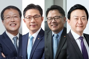 (왼쪽부터) 기우성 셀트리온 대표이사 부회장, 안재용 SK바이오사이언스 대표이사 사장, 조정우 SK바이오팜 대표이사 사장, 존 림 삼성바이오로직스 대표이사 사장.