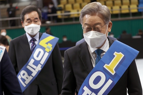 민주당 전북 경선에서 이재명 과반 득표, 김두관 사퇴하고 이재명 지지