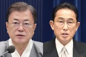 문재인 일본총리 기시다와 통화, 총리 취임 뒤 첫 대화