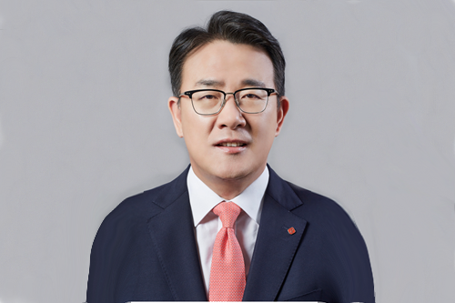 롯데하이마트 지속가능경영보고서 처음 내, <a href='https://www.businesspost.co.kr/BP?command=article_view&num=256480' class='human_link' style='text-decoration:underline' target='_blank'>황영근</a> "ESG경영 노력"