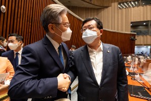 민주당 선대위 12인 공동위원장체제, 이낙연측 설훈 홍영표도 위원장