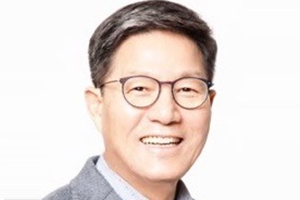 금호건설 소규모정비시장 공격적 수주, <a href='https://www.businesspost.co.kr/BP?command=article_view&num=263253' class='human_link' style='text-decoration:underline' target='_blank'>서재환</a> 정부정책 흐름 탄다